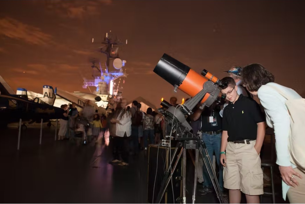 Stargazing: Intrepid Museum’s Astronomy Night